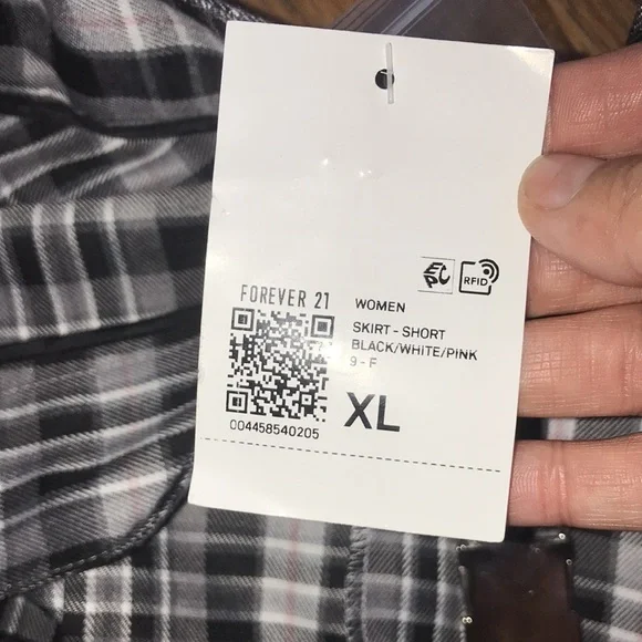 Forever 21 Mini Skirt - Picture 5 of 6